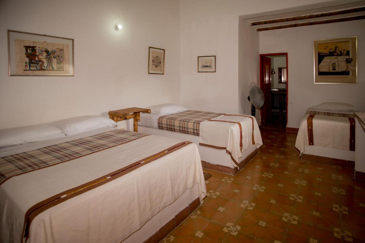 Вилла Hacienda El Saman Кимбайя Экстерьер фото