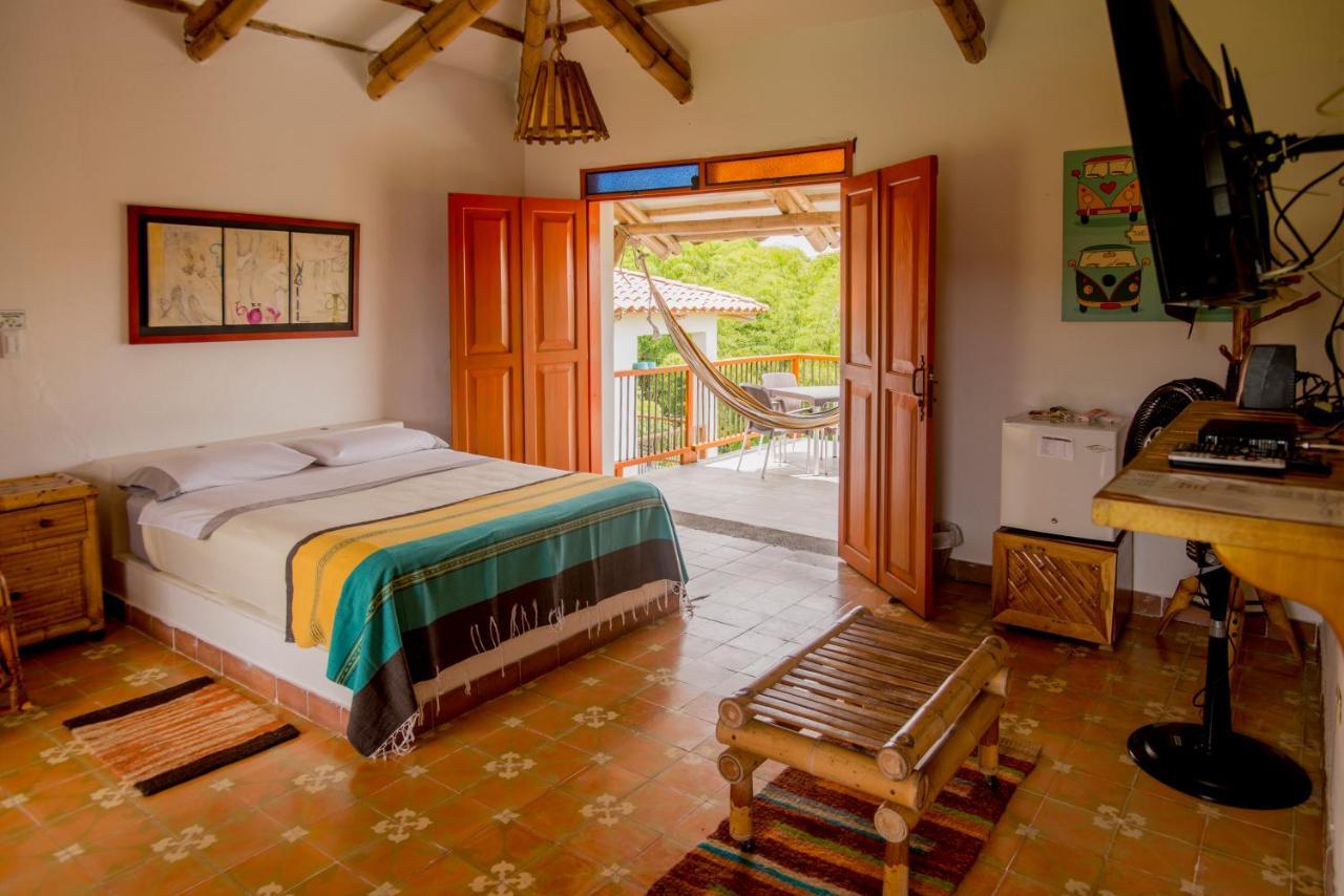 Вилла Hacienda El Saman Кимбайя Экстерьер фото